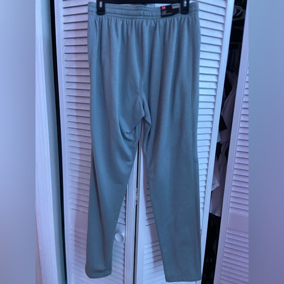 Sweatpants - Picture 2 of 3